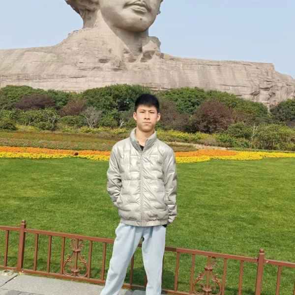 浙江22岁单身帅哥真诚找对象-新干征婚相亲网