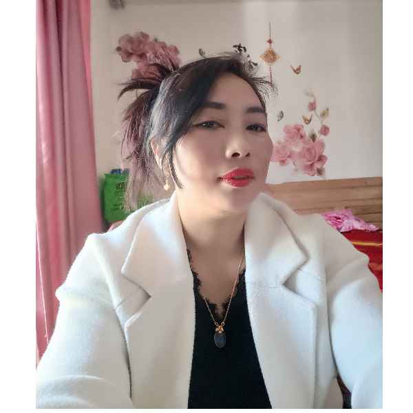云南44岁单身美女真诚找对象-新干征婚相亲网