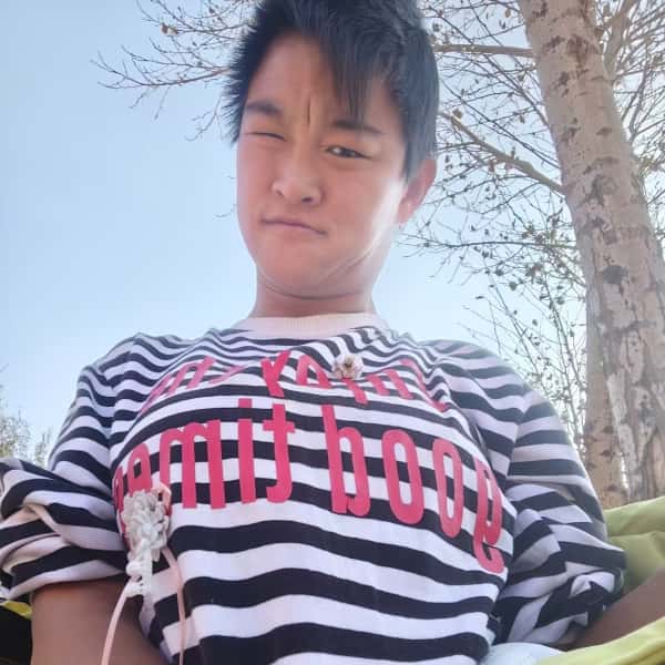内蒙古23岁单身美女真诚找对象-新干征婚相亲网