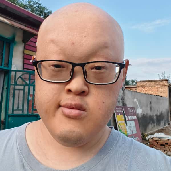 山东27岁单身帅哥真诚找对象-新干征婚相亲网